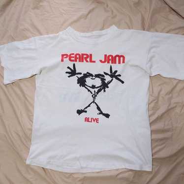 PEARL JAM ALIVE NICE MAN LARGE tシャツ Amazon.com: Pearl Jam Stick Man Logo Alive Men's T-Shirt (S