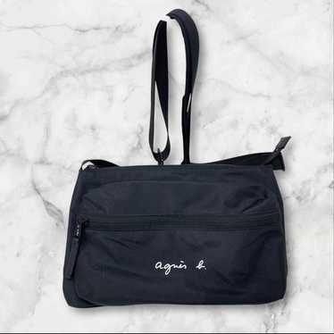 【agnes b】BLACK ENAMEL SHOULDER BAG 2946B agnes b】BLACK ENAMEL SHOULDER BAG 2946B