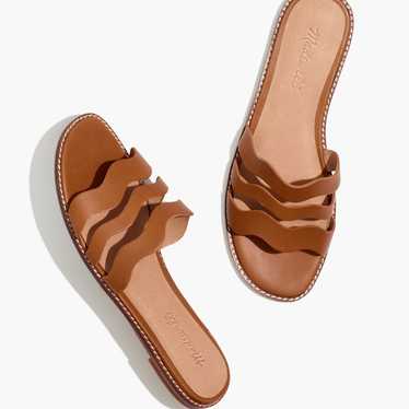 Enfold wave sandal - Gem