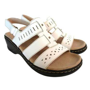 Clarks Womens Paylor Open Toe Casual Flat Sandals, Green, Size 10