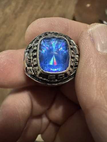 Class ring manalapan high - Gem