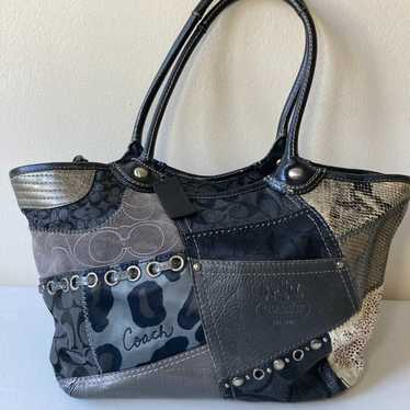 バッグ Coach Patchwork Tote bag Signature Coach Vintage Y2K Signature Suede Leather Patchwork Tote