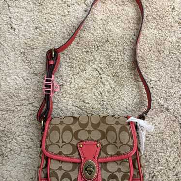 バッグ coach signature Shoulder bag turn lock Coach Turnlock Crossbody Bag In Signature Canvas | Brixton Baker