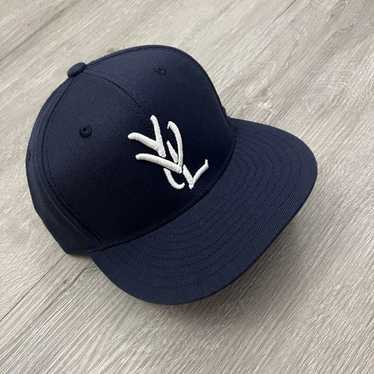 帽子 Playboi Carti YVL HAT WHITE ON NAVY Playboi Carti Playboi Carti YVL Fitted Hat Navy White | Grailed