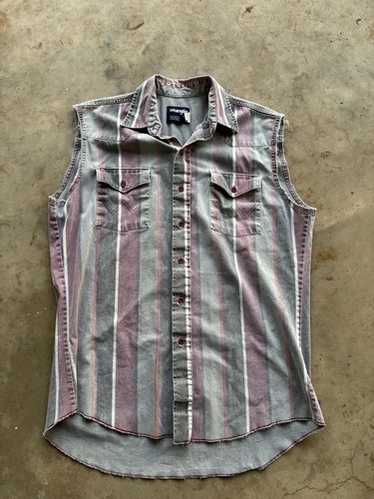wrangler 1970's vintage denim pearl snap vest - image 1