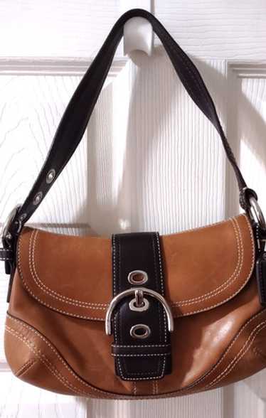 バッグ OLD COACH Soho brown Leather Handbag 2006 Coach Soho in a gorgeous brown leather from my local