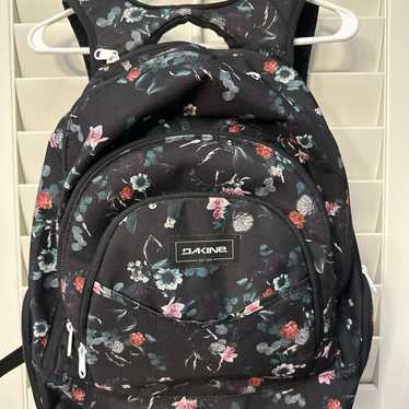 DA KINE フローラルバックパック Essentials Backpack Mini 7L - Wildflower – Dakine
