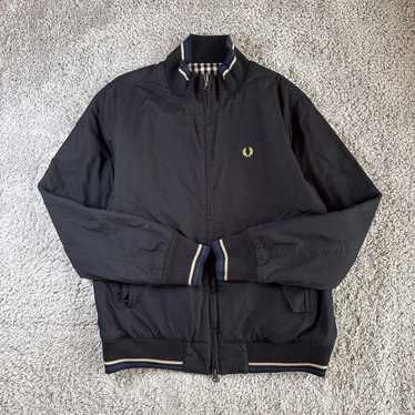 極美品 FRED PERRY ナイロンジャケット フード収納 ネイビー 2025年最新】Fred Perry カラー：ブルー系 ナイロンジャケットの