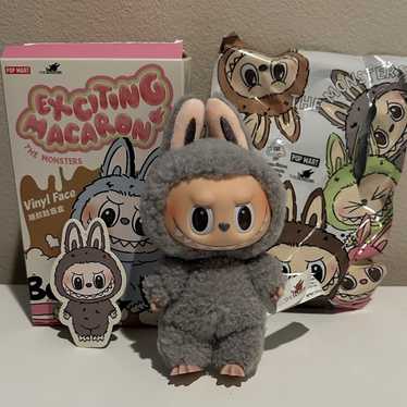 ラブブ exciting macaron sesame bean Pop Mart Labubu The Monsters Exciting Macaron Sesame Bean