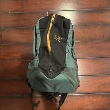 Arcteryx arro 22 backpack - Gem