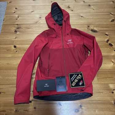 【新品未使用】ARC'TERYX Beta SL Hybrid Jacket M Amazon.com: Arc'teryx Beta SL Hybrid Jacket Men's