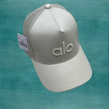 Alo district trucker hat - Gem