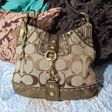 COACH signature Hamptons Hobo Bag Rare★ COACH® Outlet | Hamptons Hobo Bag In Signature Textile Jacquard