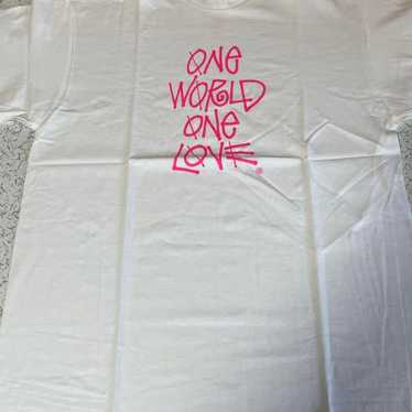 【STUSSY】One World One Love 王冠クラウン 白タグ M STUSSY】One World One Love 王冠クラウン 白タグ M - メルカリ