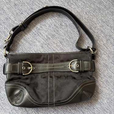 バッグ coach signature one shoulder bag COACH Signature Suede One Shoulder Bag - メルカリ