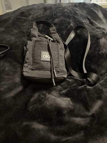 Alo crossbody bucket - Gem