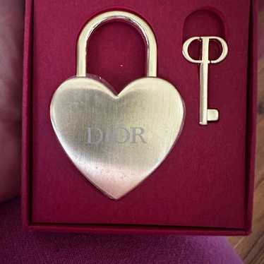 ChristianDiorディオールheart padlock南京錠ハートピアス ChristianDiorディオールheart padlock南京錠ハートピアス
