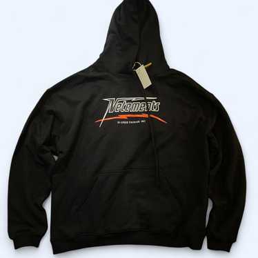 VETEMENSヴェトモンFW22HI-SPEEDフーディ VETEMENSヴェトモンFW22HI-SPEEDフーディ VETEMENTS Black Hi