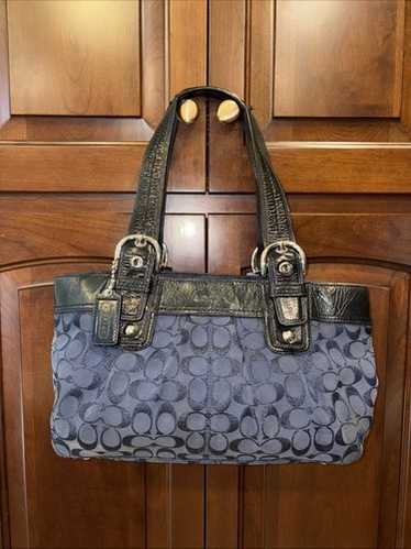 ビンテージ　COACH SOHO マイクロシグネチャー ハンドバッグ ビンテージ COACH SOHO マイクロシグネチャー ハンドバッグ