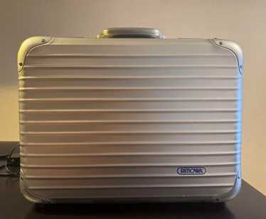 【美品】RIMOWA ATTACHE 2way SILVER 90807 美品】RIMOWA ATTACHE 2way SILVER 90807 - メルカリ