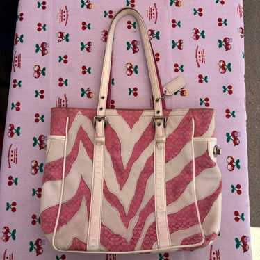 Pink white coach tote - Gem