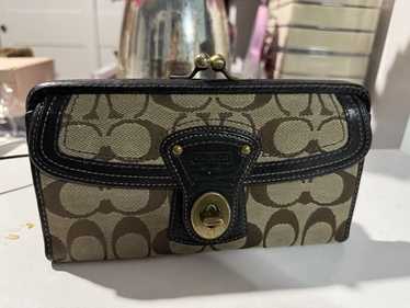Coach legacy turn lock - Gem