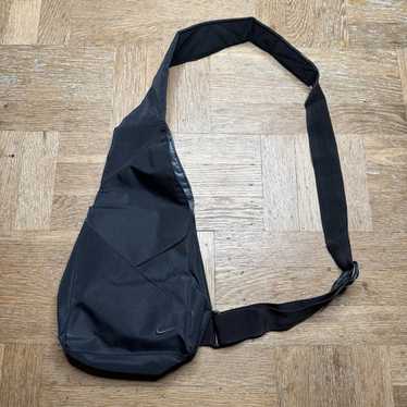 バッグ 00s old nike archive sling bag black y2k 美品 Y2K NIKE ナイキ ワンショルダーバッグ スリングバッグ OLD