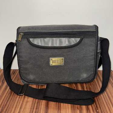 【DIESEL】00s faux leather Messenger bag DIESEL Clutch Bag With Leather Logo In Black 00s Y2k Vintage