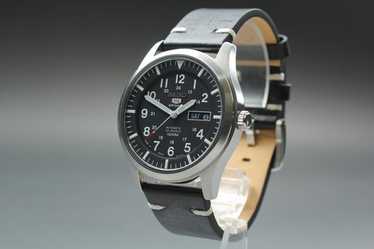 【美品】seiko 5 sports 7s36-03j0 セイコー ファイブ スポーツ 7S36-03J0 デイデイト 裏スケ 自動