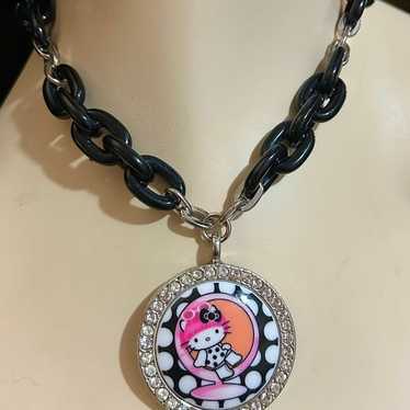 キャラクターグッズ TarinaTarantino HelloKitty Pinkhead Tarina Tarantino Hello Kitty Pink Head Portrait Adjustable
