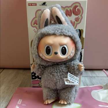 【正規品】ラブブ Exciting Macaron Sesame Bean Authentic Sealed Box Pop Mart Exciting Macaron Vinyl Labubu