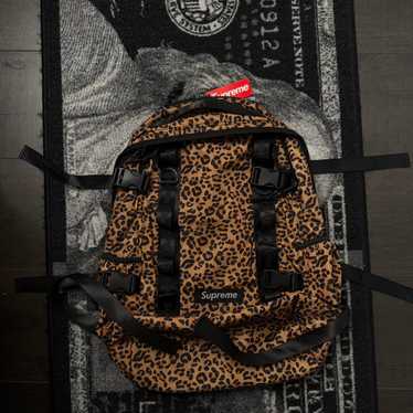 Supreme 20FW Backpack 21L Leopard　レオパード 込み Supreme 20FW Backpack 21L Leopard