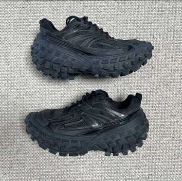 BALENCIAGA defender スニーカー 41 Balenciaga defender 41 - Gem