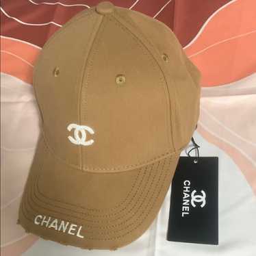 CHANEL ベージュ ロゴ刺繍キャップ Chanel logo cap - Gem