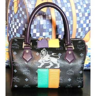 小物 MCM Visetos Princess Lion Leather MCM White Visetos Princess Lion Leather Boston Bag Multiple