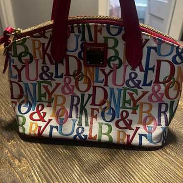 Dooney bourke retro logo - Gem