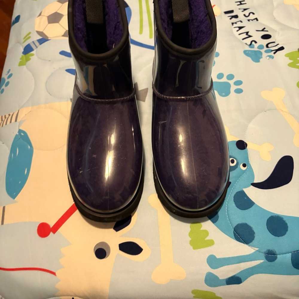 Uggs - image 2