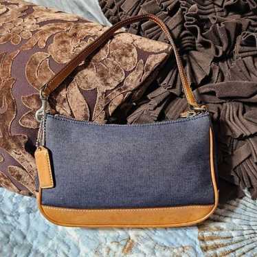 バッグ Coach Denim Signature Shoulder Bag y2k バッグ Coach Denim Signature Shoulder Bag y2k Coach Swinger