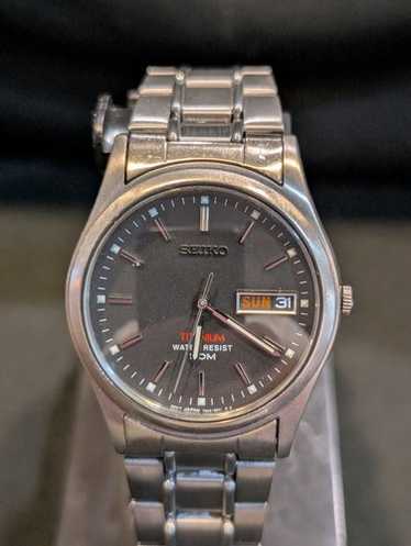 時計 SEIKO SPIRIT 7N33-5A30 TITANIUM QUARTZ Vintage 1997 [Exc+5] Seiko Spirit 7N33-5A30 Titanium Quartz