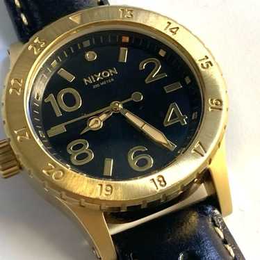 Nixon 38 20 refined - Gem