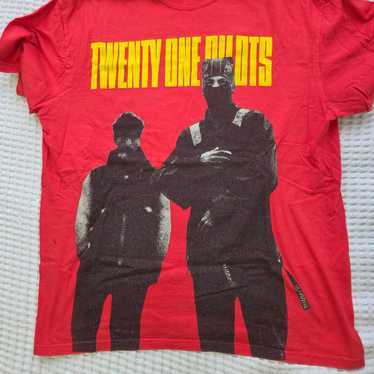 トゥエンティ・ワン・パイロット直筆サイン入り超大型写真