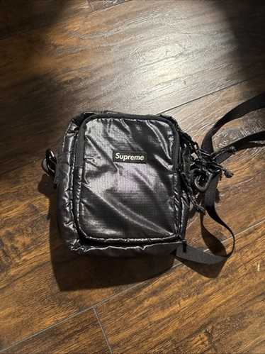 Supremeボディバッグ　BOXロゴ Supreme シュプリーム 20SS Waist Bag Red BOX LOGO ボックス