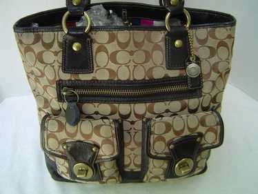 バッグ COACH Legacy Gigi Tote Bag Turn lock COACH Legacy Gigi Tote Bag Turn lock