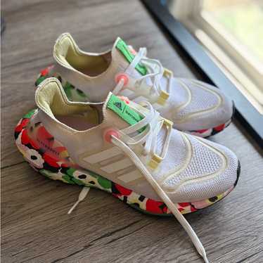 【23.5】adidasマリメッコ UltraBoostスニーカー Amazon.com | adidas Ultraboost 22 x Marimekko Running Shoes