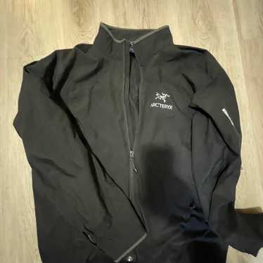 ARC'TERYX BETA LT JACKET Lサイズ BLACK Arc'teryx Men's Beta LT Jacket in Black Arc'teryx