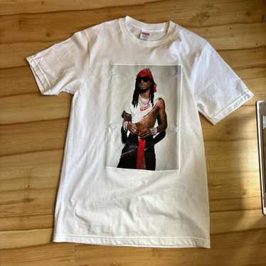 トップス Supreme Playboi Carti Tee White M Supreme Playboi Carti Photo Tee White – único13