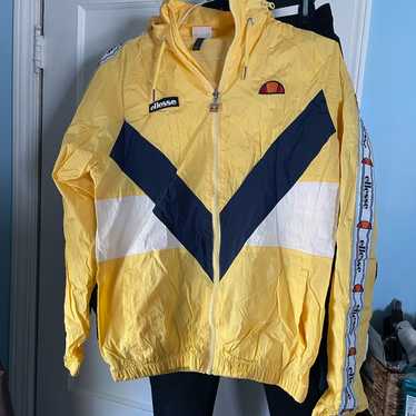 ellesse フーディージャケット imgrc0079808671.jpg