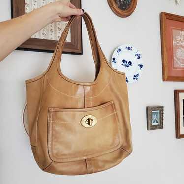 Vintage coach ergo shoulder - Gem