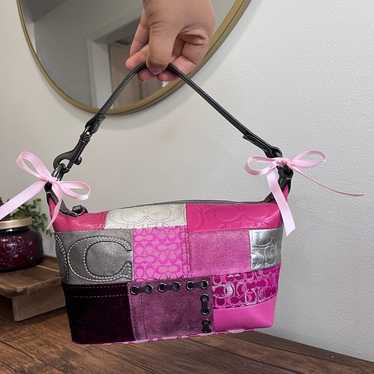 バッグ Coach Signature Patchwork Hand Bag Pink Coach Hand Bag Signature Patchwork Pouch Pink y2k Women's