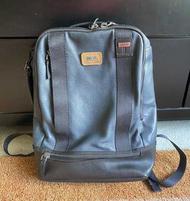 トゥミ TUMI ALPHA BRAVO バックパック　232681 NVY Amazon.com | TUMI - Alpha Bravo Renegade Backpack - Travel